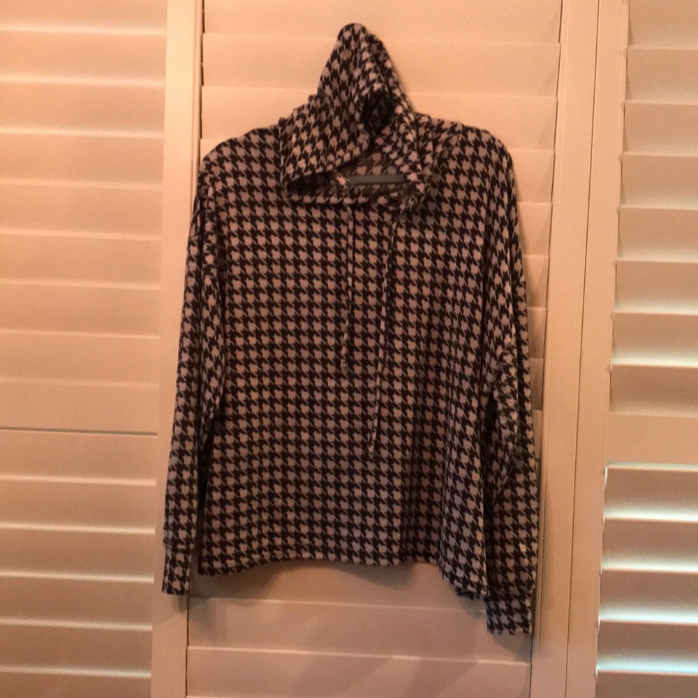 Cotton Jersey hooded shirt